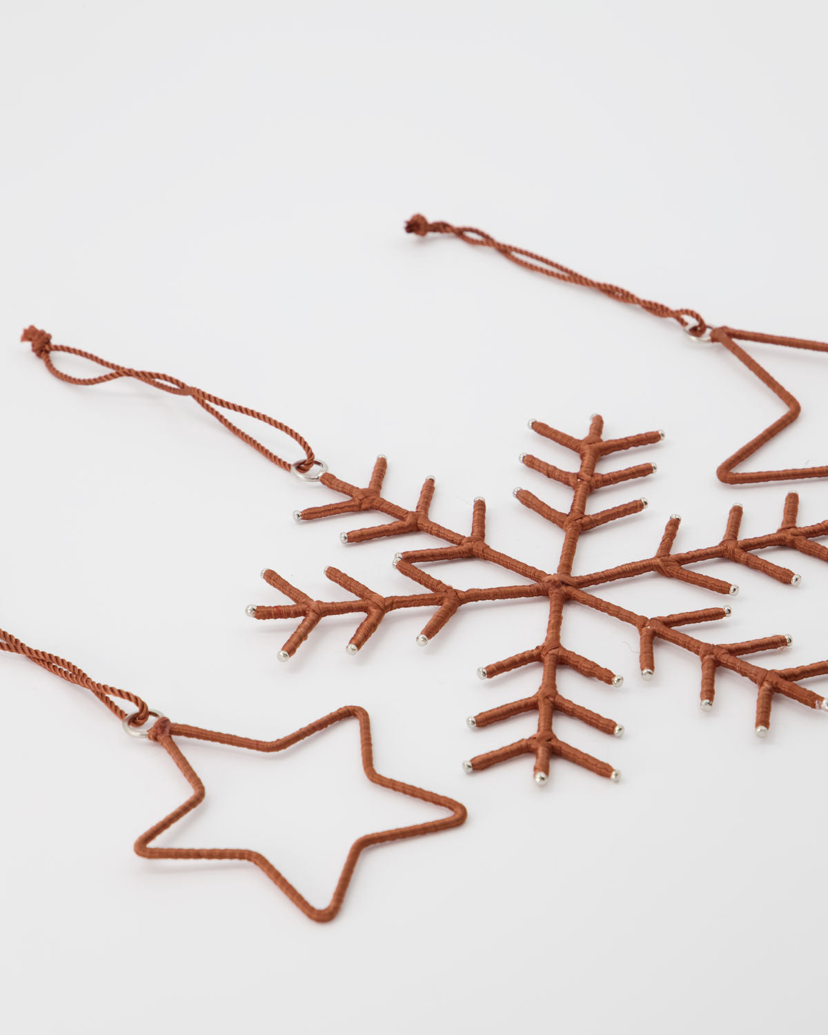 Ornaments, Snowflakes & Stars, Brown (6 units)